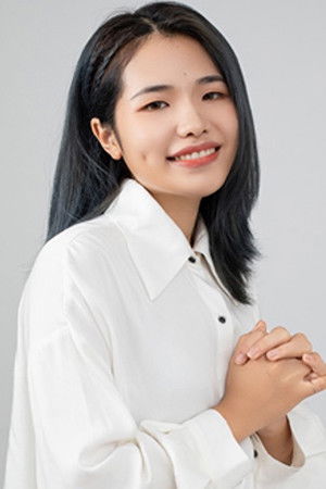 Shuang Lu